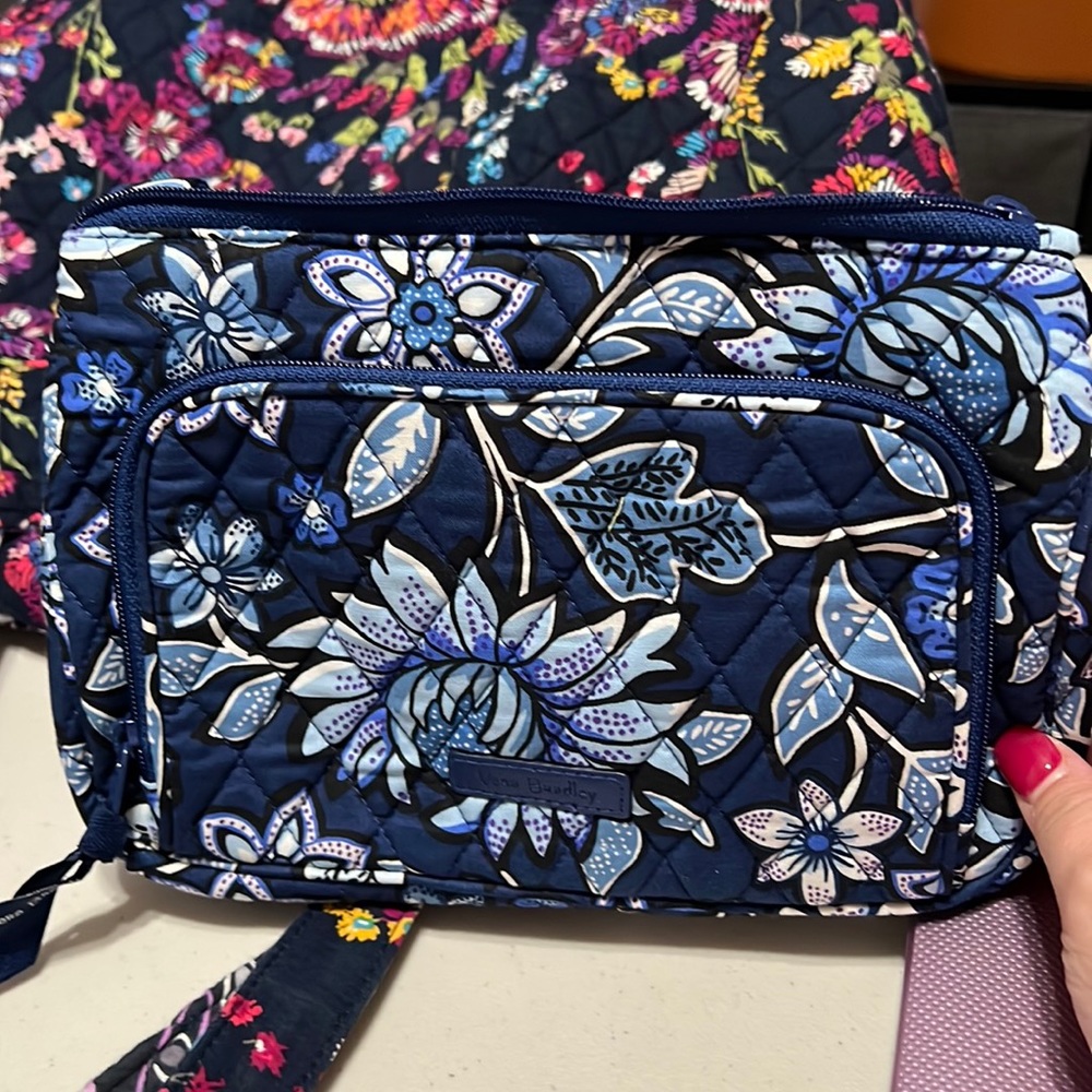 Vera Bradley little hipster